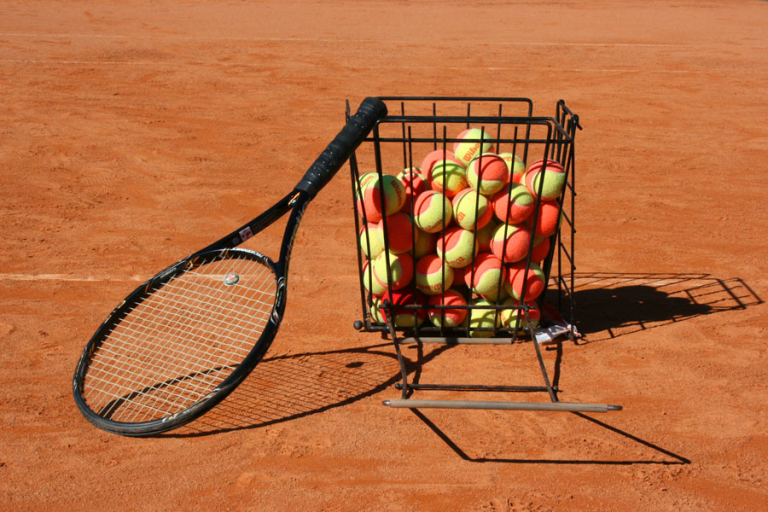 E’ iniziato oggi il Corso Tennis per ragazzi!